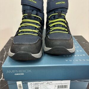 Geox waterproof boots size 6 EU 39